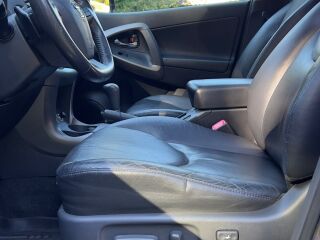 Toyota RAV4 2.2 110kW