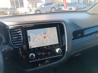 Mitsubishi Outlander Instyle Plus 4WD 2.4 PHEV 165kW