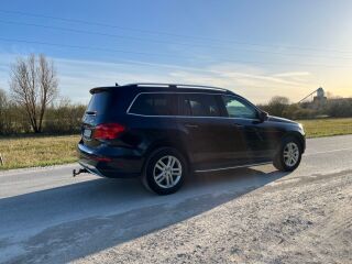 Mercedes-Benz GL 450 4.7 V8 320kW
