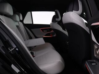 Mercedes-Benz C 180 T AMG 1.5 R4 125kW