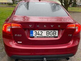 Volvo S60 F 2.0 177kW