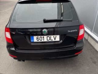 Skoda Superb 1.8 118kW