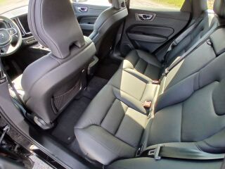 Volvo XC60 MOMENTUM INTELLI SAFE 2.0 R4 145kW