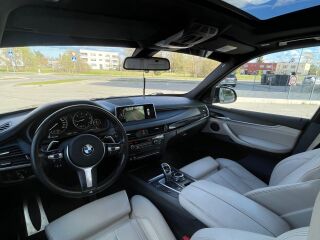 BMW X5 3.0 230kW