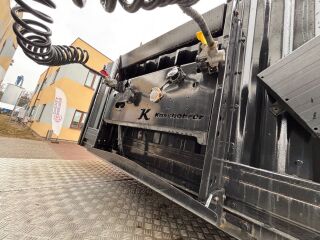 Kässbohrer XS + LIFTING AXLE
