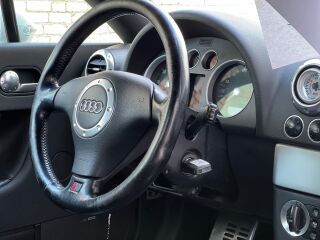 Audi TT QUATTRO 1.8 R4 132kW