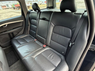 Volvo V70 Facelift Momentum 2.0 D 100kW