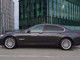 BMW 740 3.0 230kW