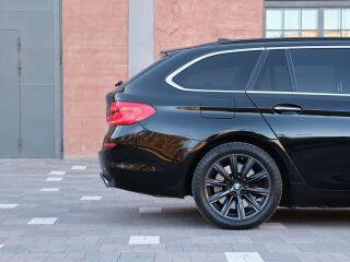 BMW 530 3.0 195kW