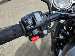 Triumph Bonneville T120 Black 59kW