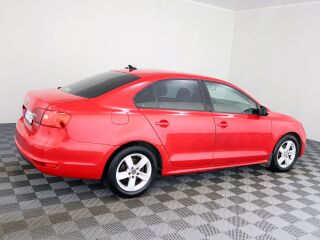 Volkswagen Jetta Comfortline ATM 1.6 TDI 77кВ