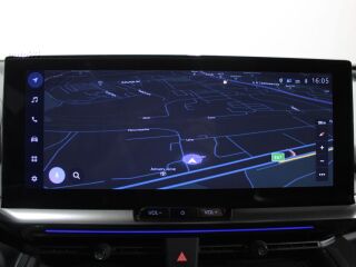 Toyota C-HR Premiere Edition Plug-in Hybrid 2.0 111кВ