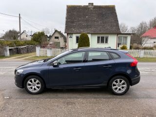 Volvo V40 Cross Country Momentum 1.6 D2 84kW
