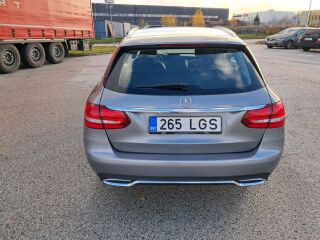 Mercedes-Benz C 200 2.1 100kW