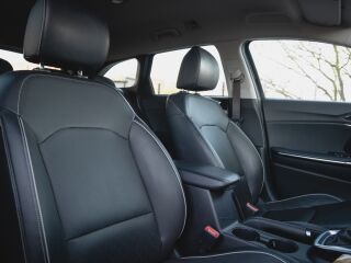 Kia Ceed 1.4 r4 103kW