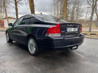 Volvo S60 2.4 120kW