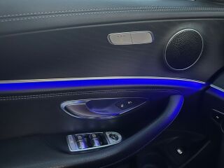 Mercedes-Benz E 220 2.0 143kW