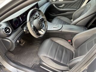 Mercedes-Benz E 63 AMG S 4.0 V8 450kW