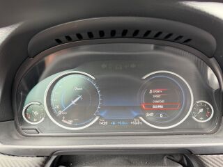 BMW 525 xDrive M Paket 2.0 d 160кВ