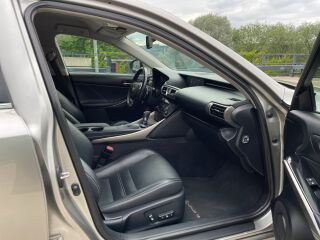 Lexus IS 300h F-Sport Hübriid 133kW