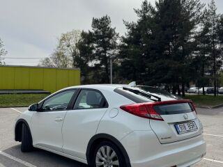 Honda Civic 1.8 104кВ