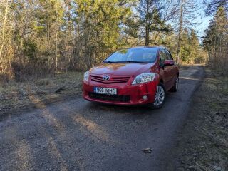 Toyota Auris 1.3 73kW