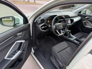 Audi Q3 Sportback e-tron Model 2023 1.4 110kW