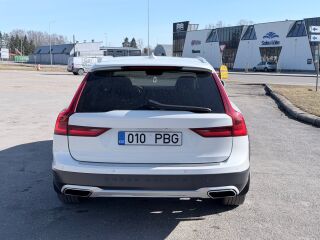 Volvo V90 Cross Country 2.0 173kW