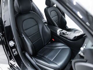Mercedes-Benz C 350 e AMG Line 2.0 R4 205kW