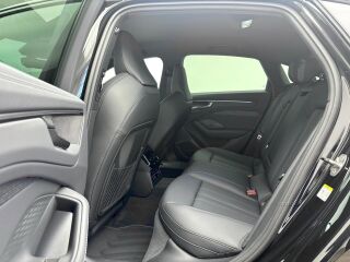Audi A6 Limousine TDI quattro S line 3.0 V6 220kW