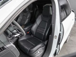 Porsche Cayenne Turbo 4.0 404кВ
