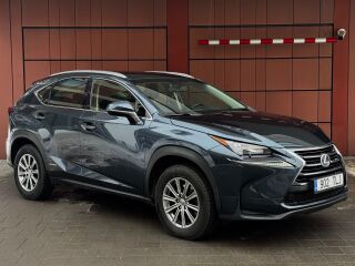 Lexus NX 300h Comfort 2.5 114kW