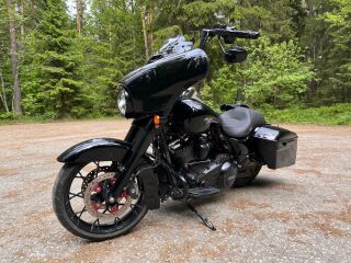 Harley-Davidson Street Glide Special