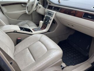 Volvo S80 2.4 D5 136кВ