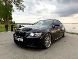 BMW 330 3.0 170kW