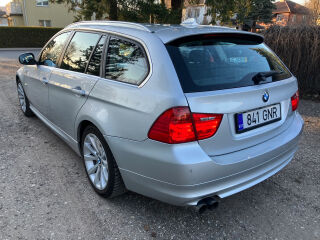 BMW 325 Xi 3.0 160kW