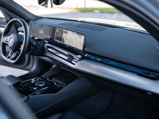 BMW i5 eDrive40 250kW