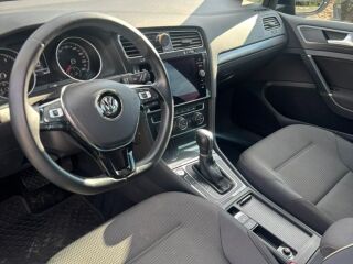 Volkswagen Golf 1.4 92кВ