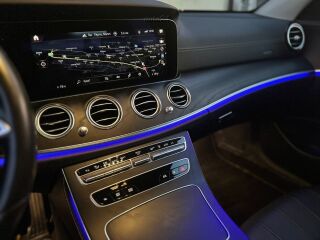 Mercedes-Benz E 220 2.0 143kW