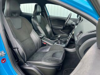 Volvo V40 R-Design 1.6 D2 84kW