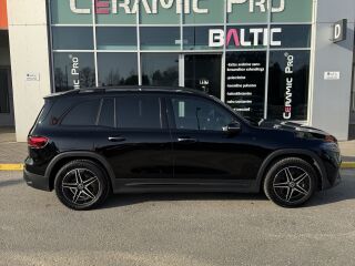 Mercedes-Benz EQB 300 4Matic AMG 168kW