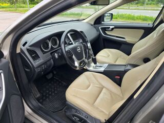 Volvo XC60 2.4 151kW