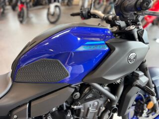 Yamaha MT-07 R2 54кВ