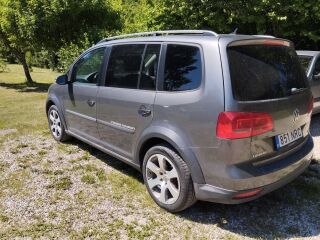 Volkswagen Touran CROSS TOURAN 1.4 103кВ