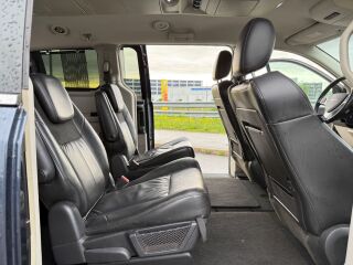 Chrysler Grand Voyager Platinum Stow&Go Limited Edition 2.8 120kW