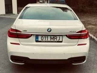 BMW 750 4.4 V8 330кВ