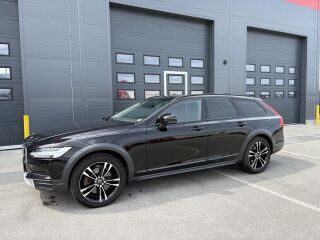 Volvo V90 Cross Country D4  AWD 2.0 140кВ