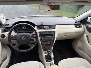 Skoda Rapid Elegance 1.2 77кВ
