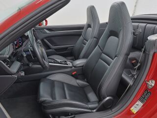 Porsche 911 Carrera 4S Cabriolet 3.0 331kW