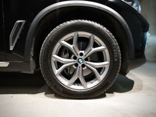 BMW X5 Xdrive 3.0 210кВ